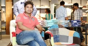 সাংবাদিক ইমনের কথায় এবার অপুর ‘বাবা’ গান